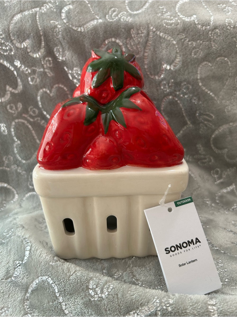 NWT Sonoma Red & Green Ceramic Strawberry Solar Lantern